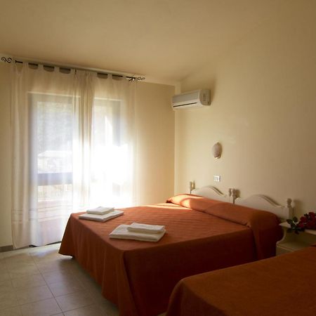 Agriturismo Sa Rocca Iglesias Quarto foto