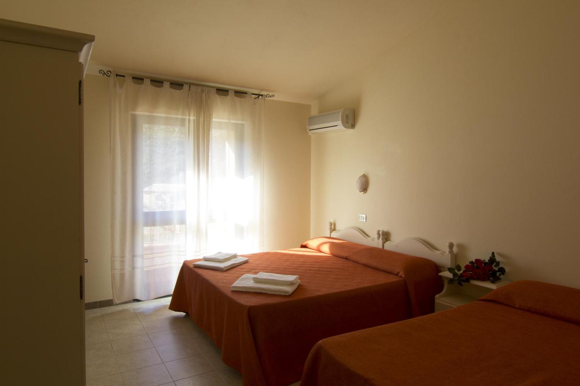 Agriturismo Sa Rocca Iglesias Quarto foto